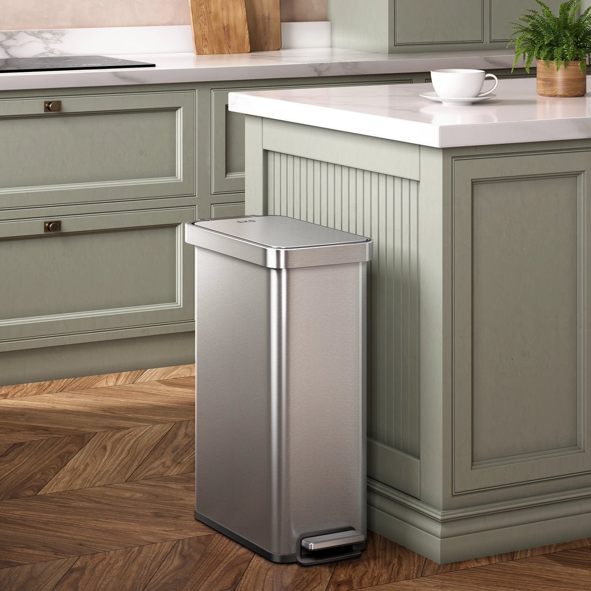 Hudson Slim Stainless Steel Step Trash Can 50 L / 13.2 Gal