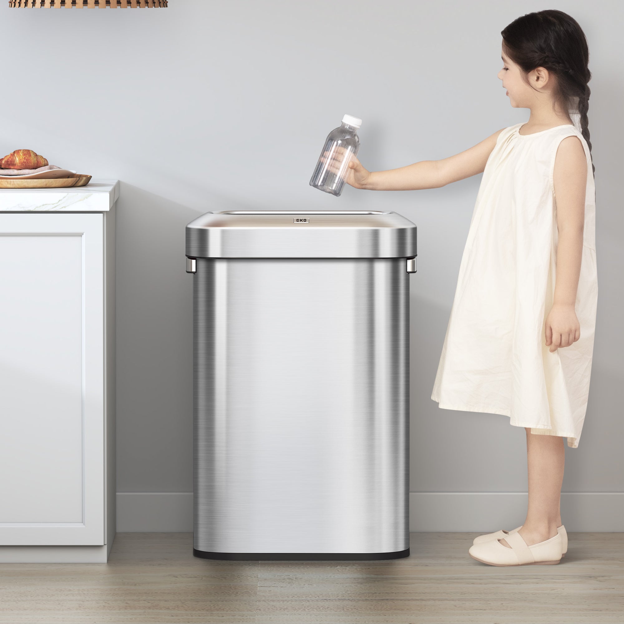 EKO Urban Slim Open Top Trash Can Commercial Grade - 90L / 23.7 Gal  – Easy to Use