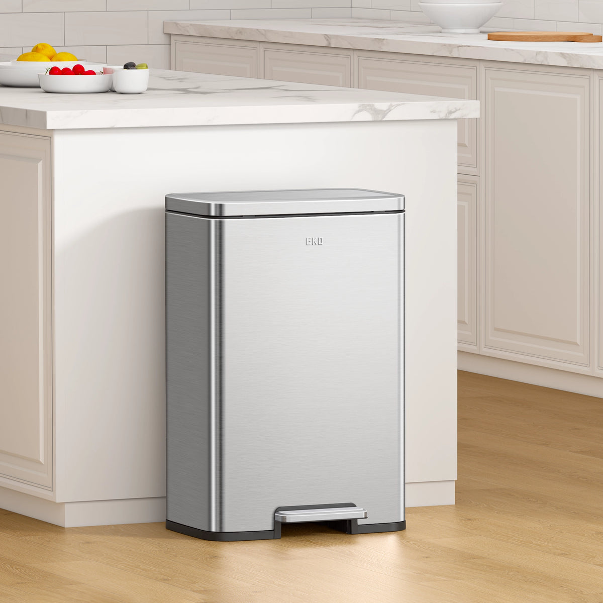 Madison Step Can with Liner Stainless Steel