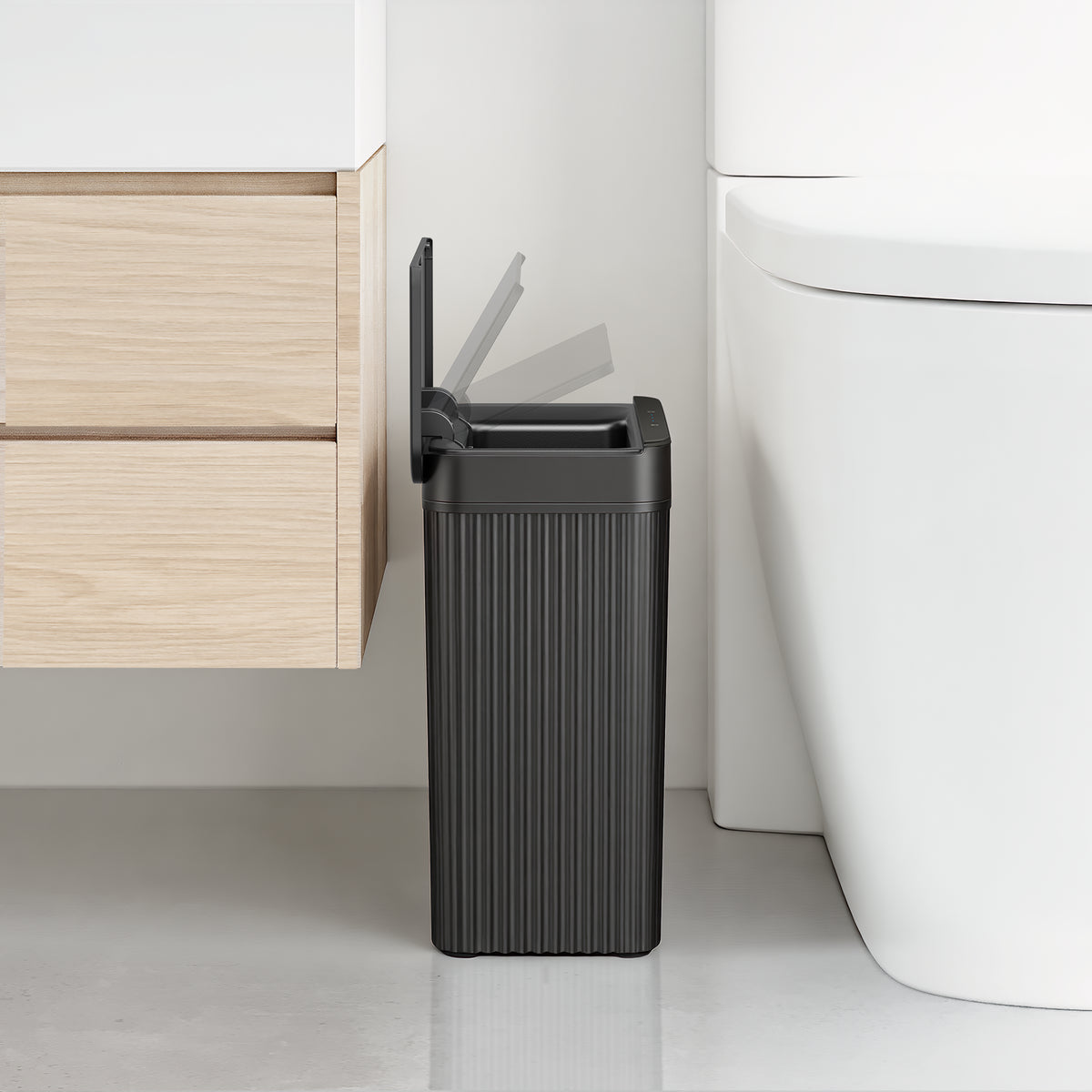 Brio Compact Design Motion Sensor Trash Can 10 L / 2.6 Gal