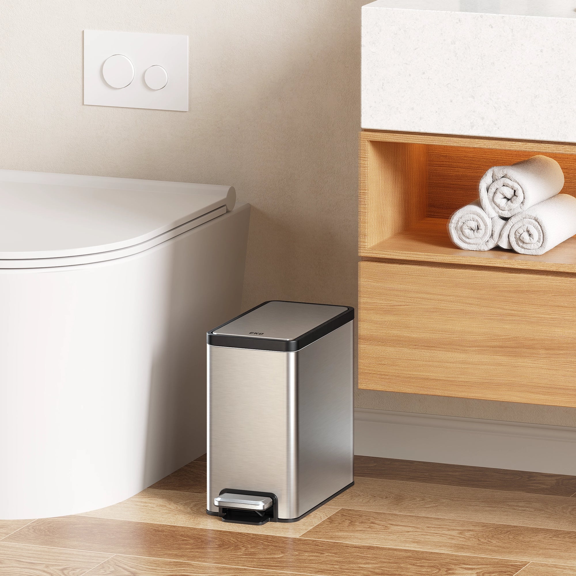 EcoCasa II Step Recycling Can with Liner